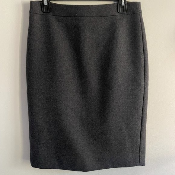 J. Crew Dark Grey Wool Pencil Skirt, Size 4 - Picture 3 of 6